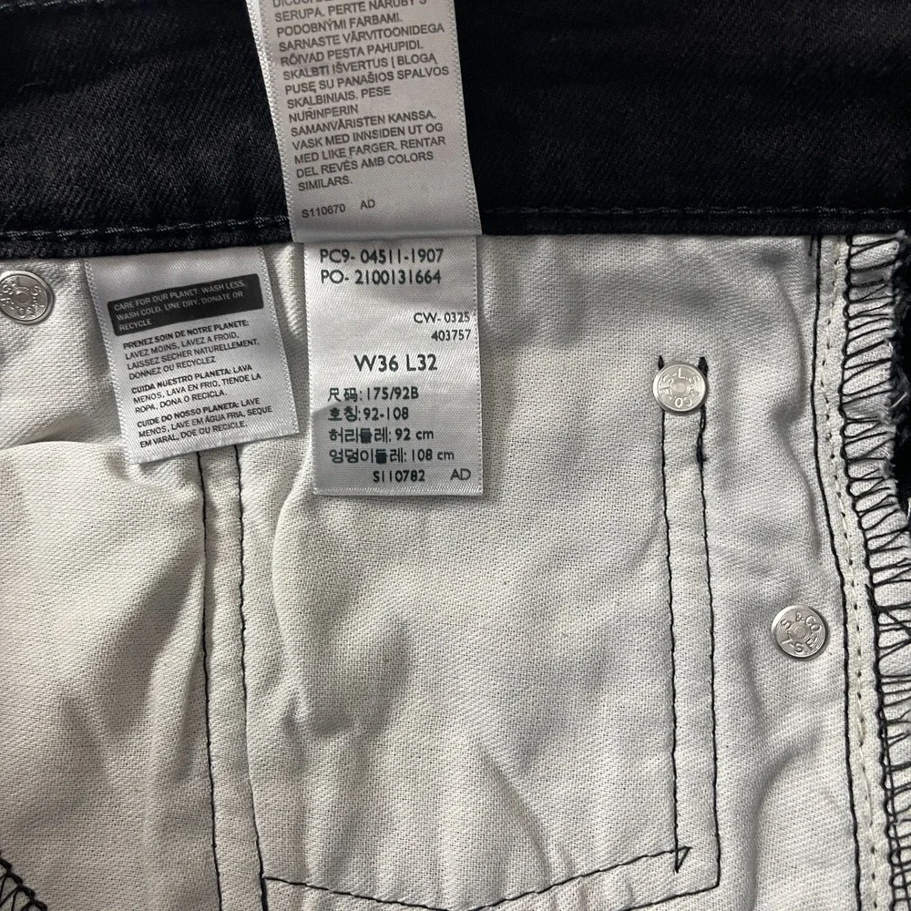 Levis levis jeans